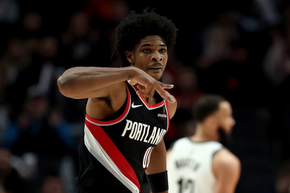 om, 不小的进步, 睹的他相比