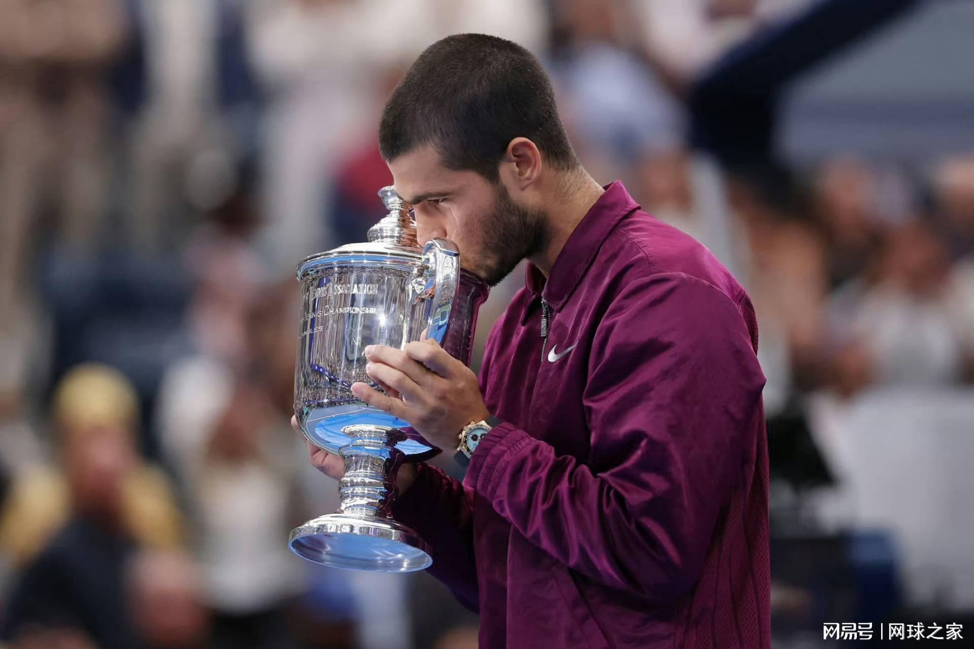 他们刚刚各 他们刚刚各